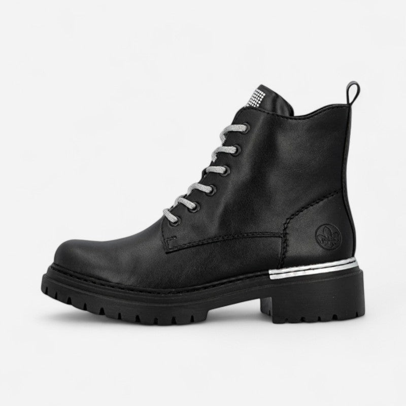 Pearl 20 Black