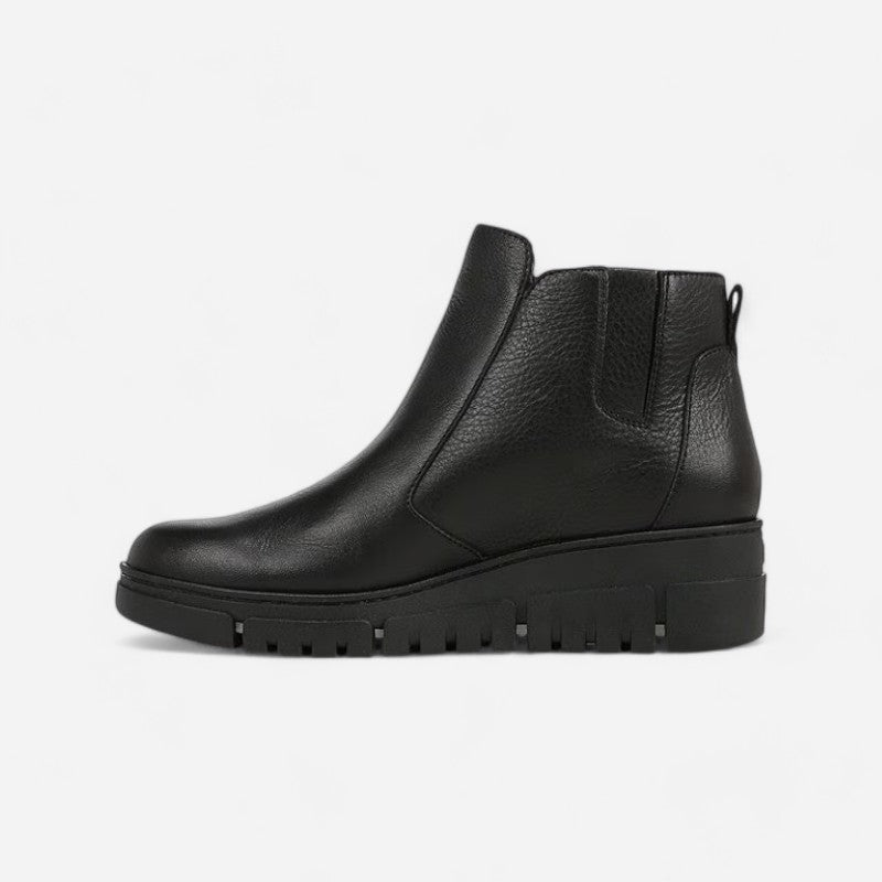 Uptown Sur Black Leather