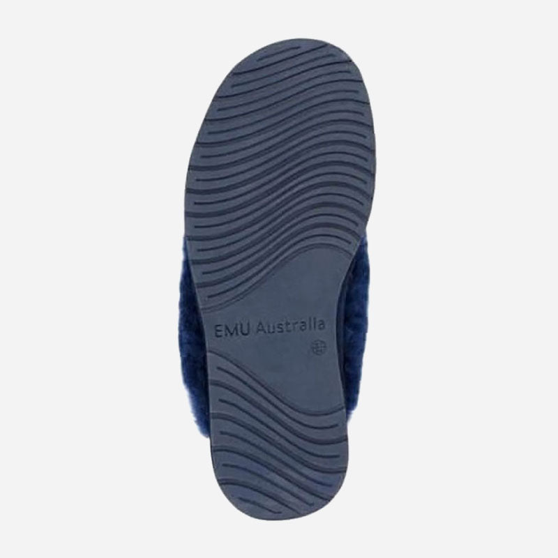 EMU Jolie